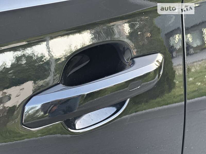 Внедорожник / Кроссовер Audi Q5 2019 в Днепре