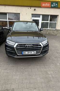 Внедорожник / Кроссовер Audi Q5 2019 в 