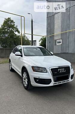 Внедорожник / Кроссовер Audi Q5 2011 в Черкассах