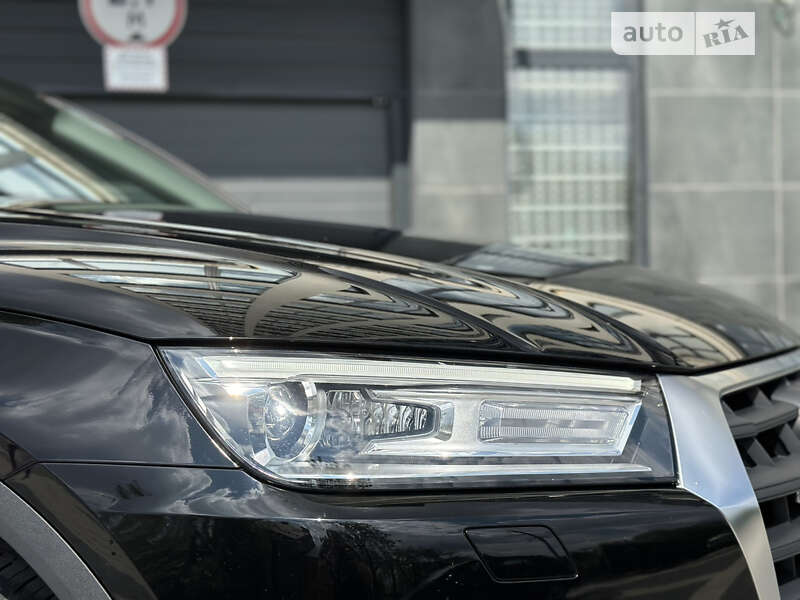 Внедорожник / Кроссовер Audi Q5 2019 в Львове