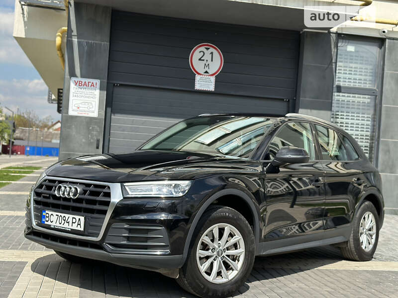 Внедорожник / Кроссовер Audi Q5 2019 в Львове