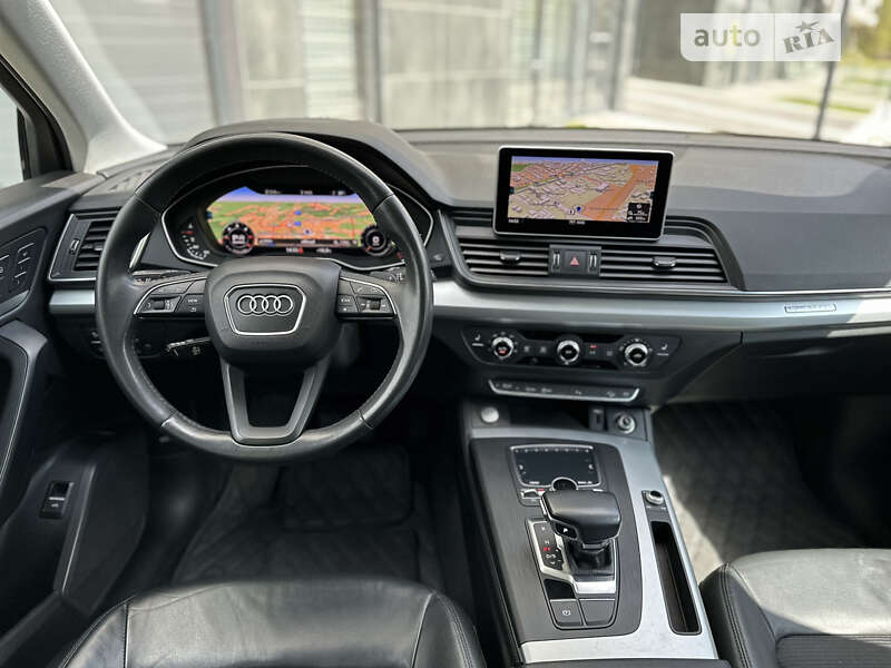 Внедорожник / Кроссовер Audi Q5 2019 в Львове