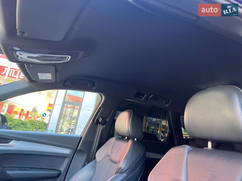 Внедорожник / Кроссовер Audi Q5 2017 в Львове