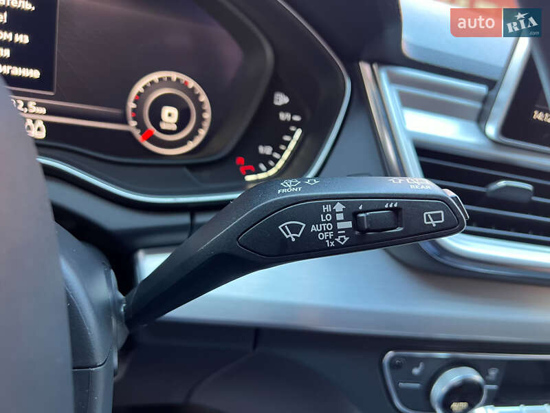 Внедорожник / Кроссовер Audi Q5 2017 в Львове