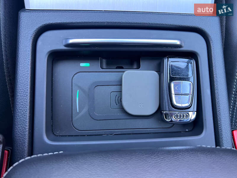 Внедорожник / Кроссовер Audi Q5 2017 в Львове