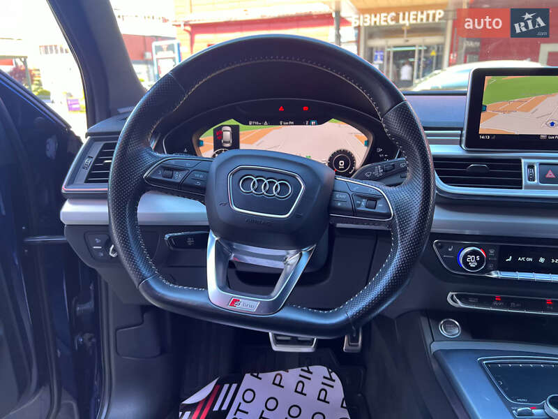 Внедорожник / Кроссовер Audi Q5 2017 в Львове