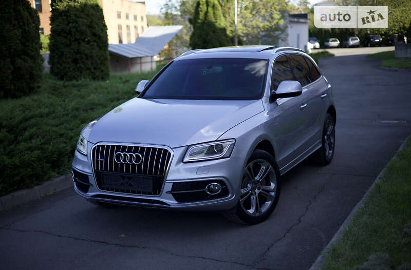 Позашляховик / Кросовер Audi Q5 2016 в Умані