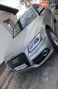 Внедорожник / Кроссовер Audi Q5 2015 в 
