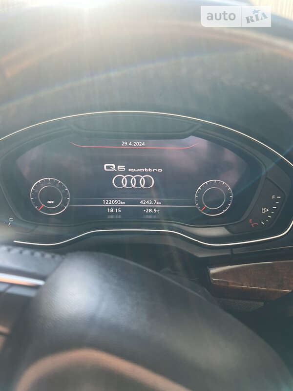 Внедорожник / Кроссовер Audi Q5 2017 в Тячеве фото 7 Внедорожник / Кроссовер Audi Q5 2017 в Тячеве