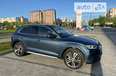 Позашляховик / Кросовер Audi Q5 2017 в Львові