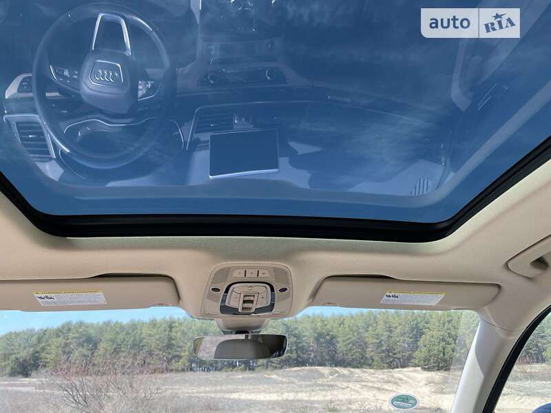 Внедорожник / Кроссовер Audi Q5 2018 в Днепре