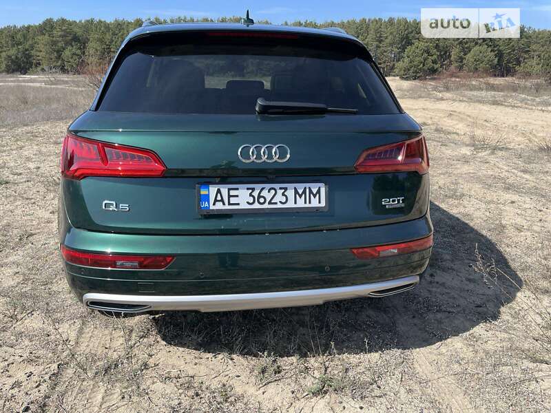Внедорожник / Кроссовер Audi Q5 2018 в Днепре