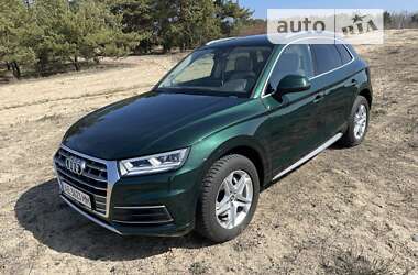 Внедорожник / Кроссовер Audi Q5 2018 в 