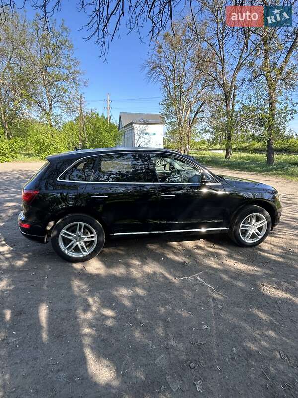 Позашляховик / Кросовер Audi Q5 2016 в Харкові