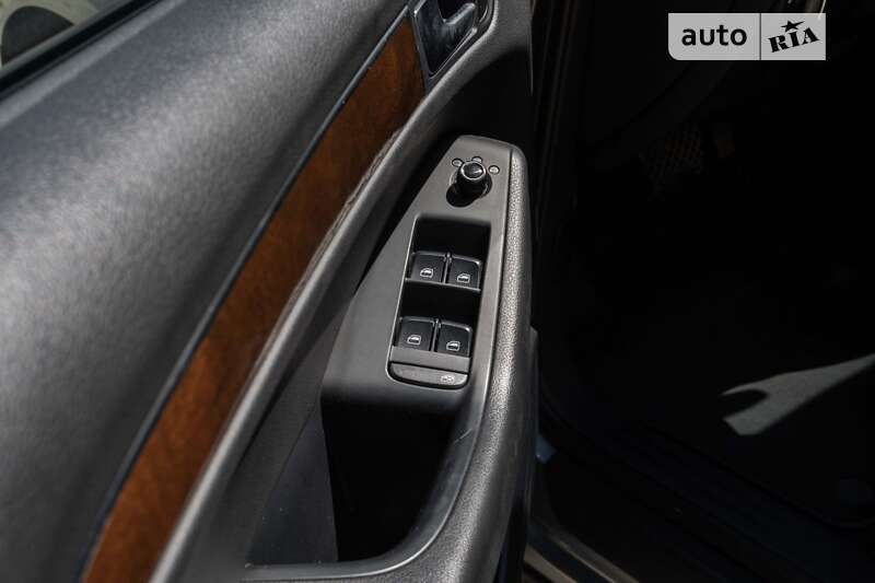 Позашляховик / Кросовер Audi Q5 2011 в Тернополі