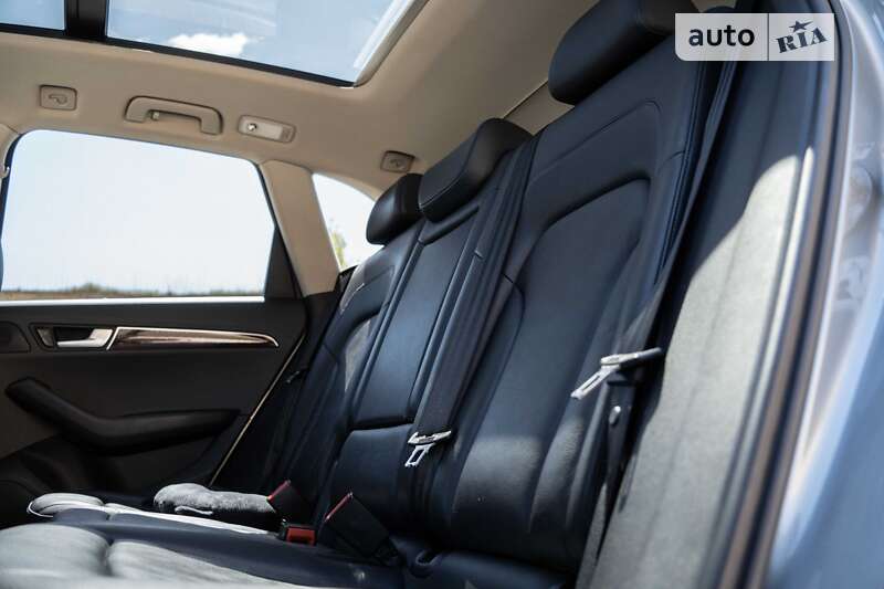 Позашляховик / Кросовер Audi Q5 2011 в Тернополі