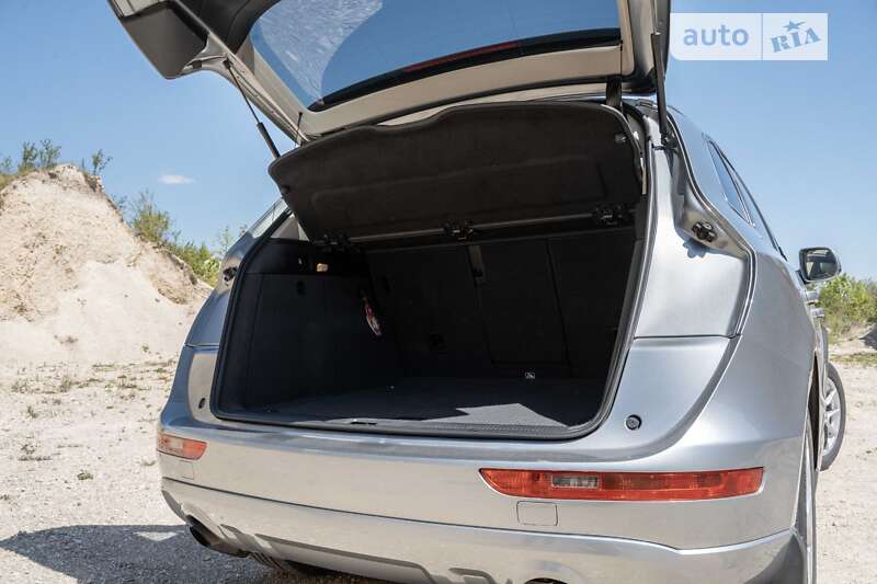 Позашляховик / Кросовер Audi Q5 2011 в Тернополі