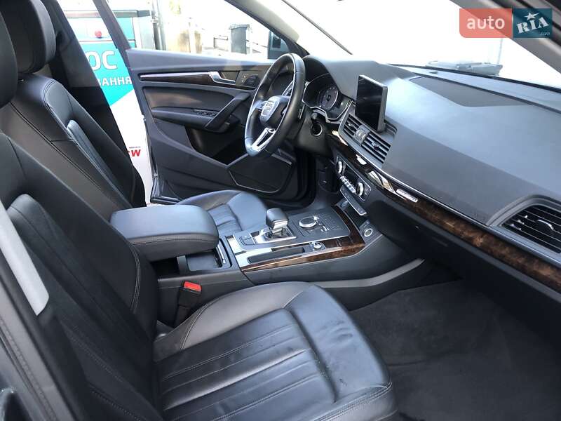 Внедорожник / Кроссовер Audi Q5 2019 в Киеве