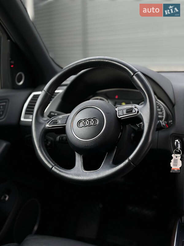 Внедорожник / Кроссовер Audi Q5 2016 в Софиевской Борщаговке