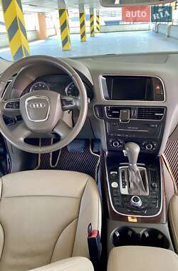 Позашляховик / Кросовер Audi Q5 2011 в Луцьку