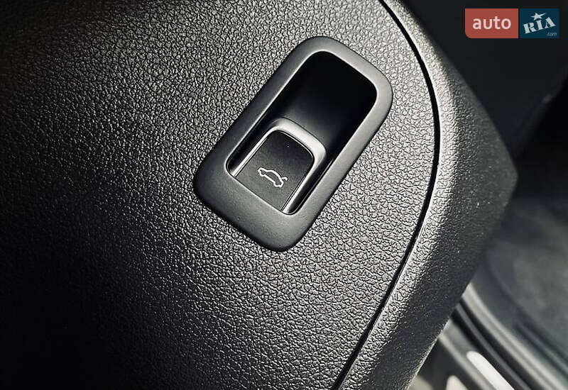 Внедорожник / Кроссовер Audi Q5 2016 в Львове