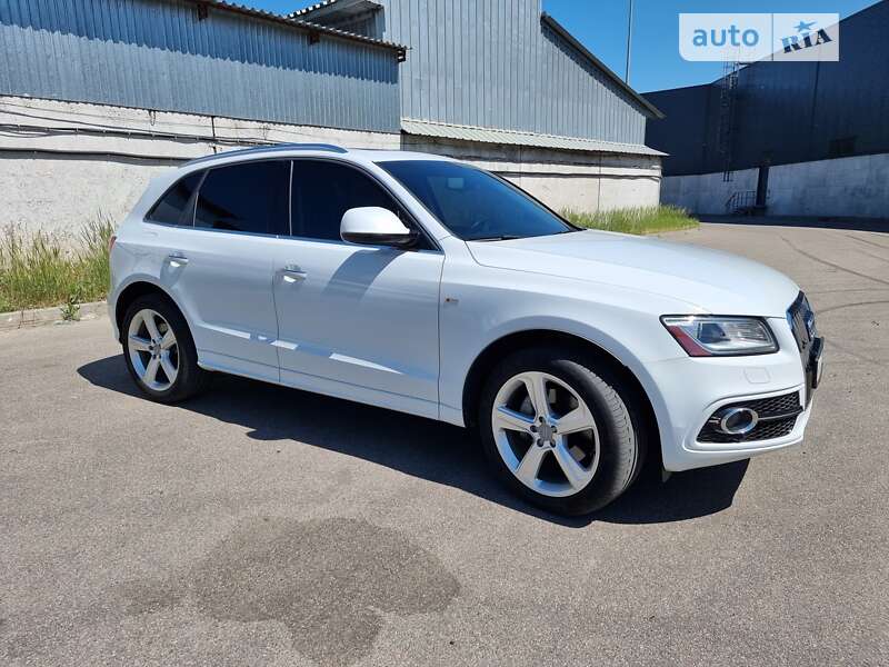Внедорожник / Кроссовер Audi Q5 2015 в Киеве