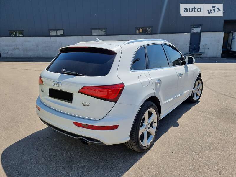 Внедорожник / Кроссовер Audi Q5 2015 в Киеве