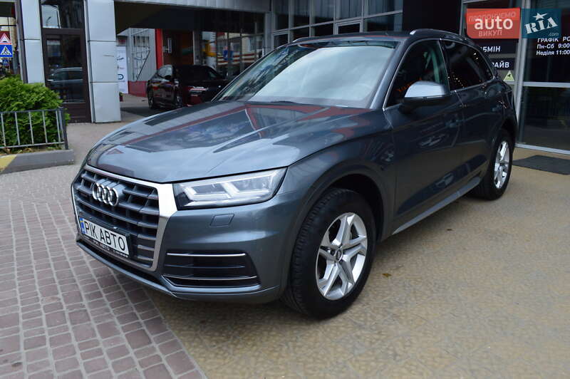 Позашляховик / Кросовер Audi Q5 2019 в Львові