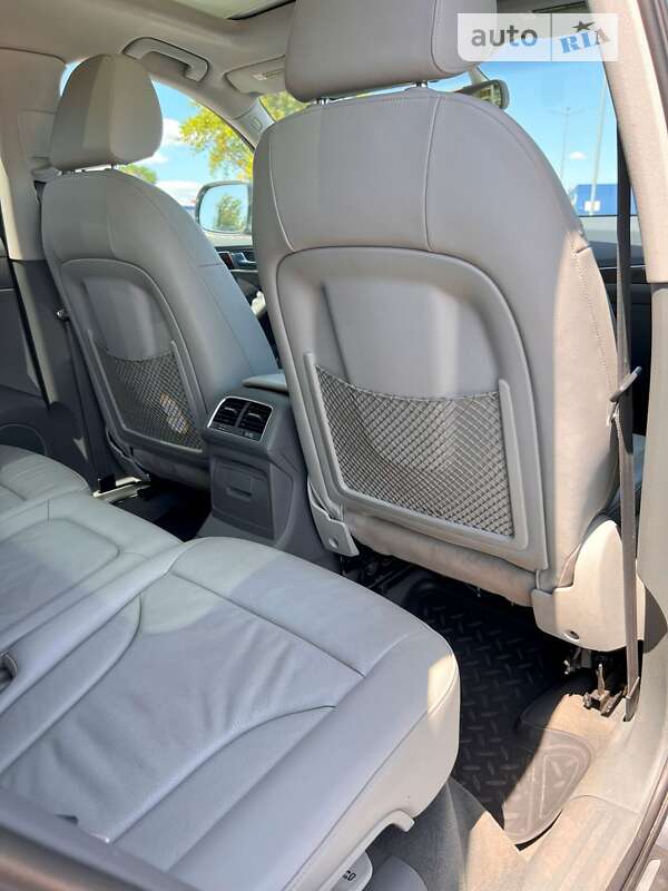 Позашляховик / Кросовер Audi Q5 2015 в Дніпрі