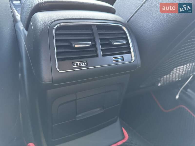 Внедорожник / Кроссовер Audi Q5 2012 в Киеве