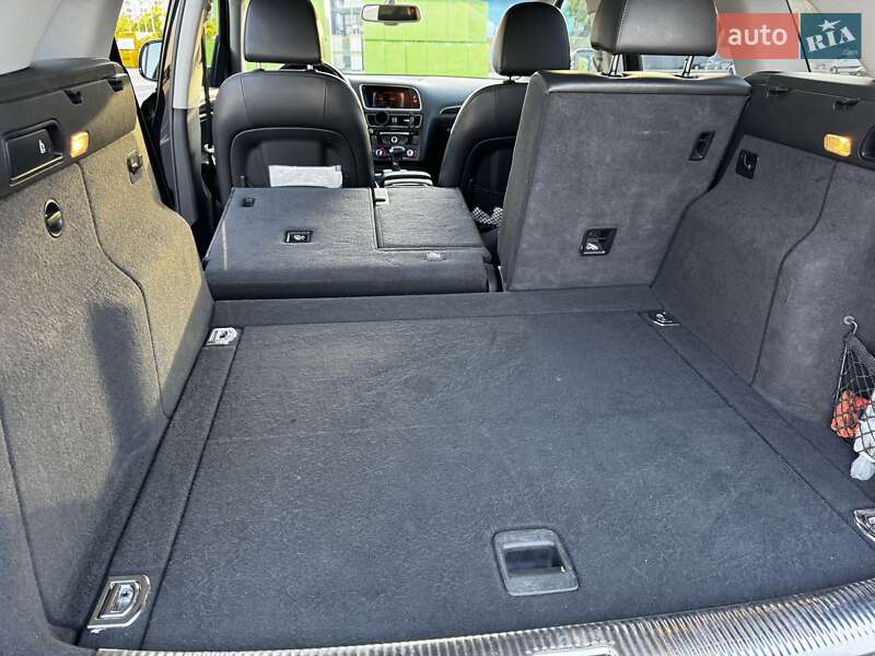 Внедорожник / Кроссовер Audi Q5 2012 в Киеве