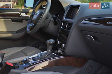 Внедорожник / Кроссовер Audi Q5 2012 в 