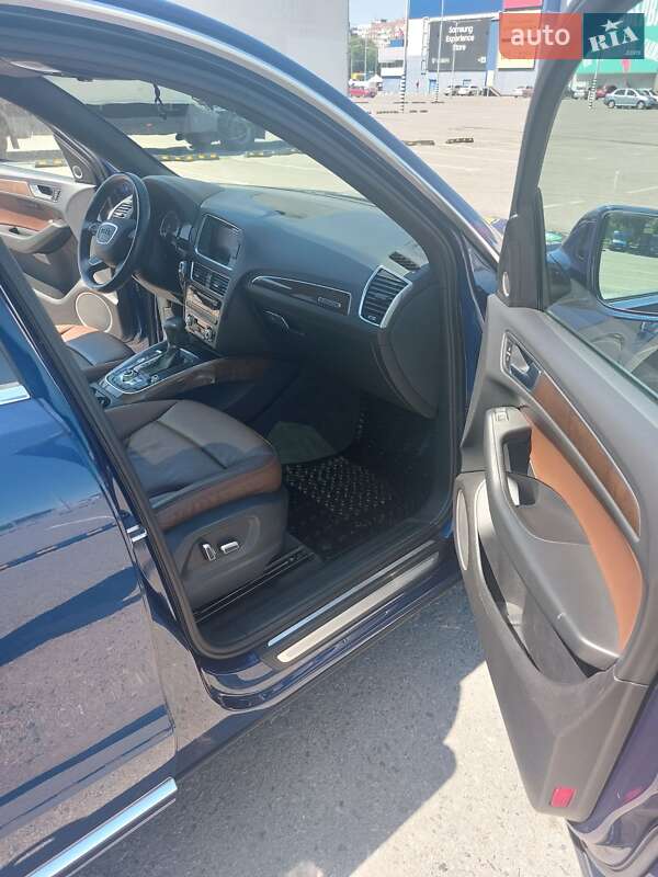 Внедорожник / Кроссовер Audi Q5 2015 в Днепре