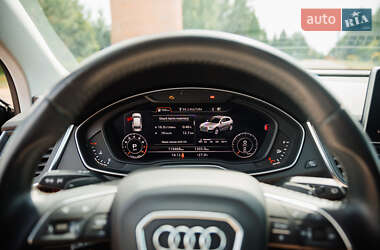 Позашляховик / Кросовер Audi Q5 2017 в 