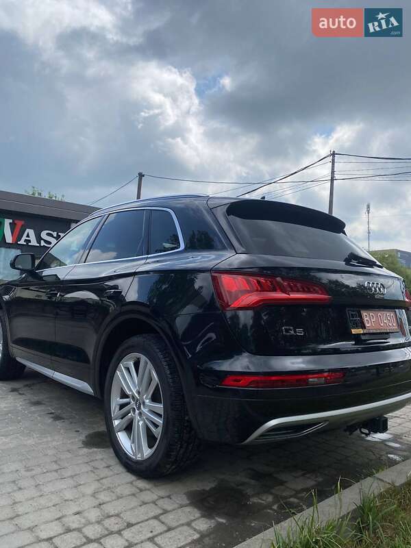 Внедорожник / Кроссовер Audi Q5 2018 в Львове