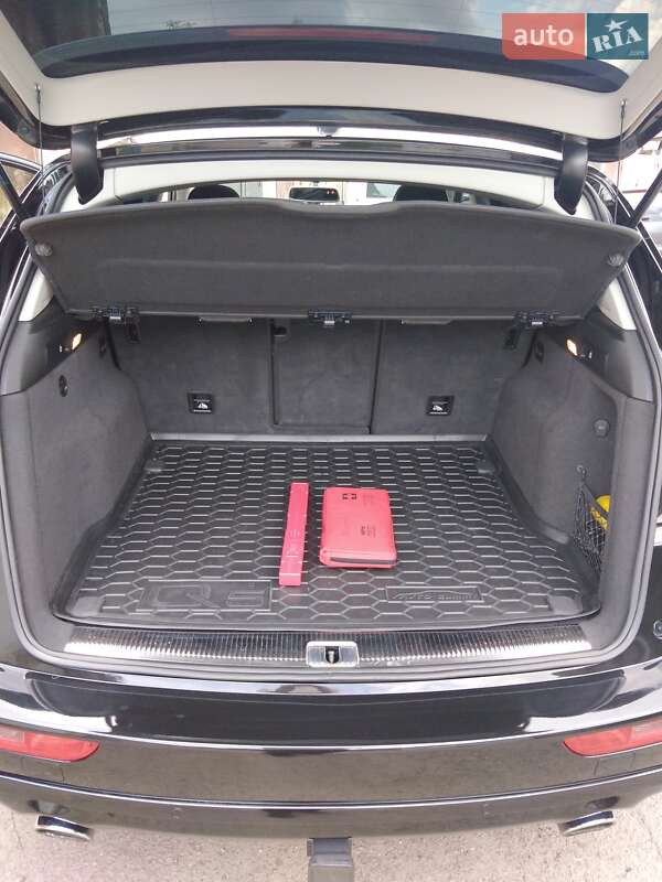 Внедорожник / Кроссовер Audi Q5 2015 в Киеве