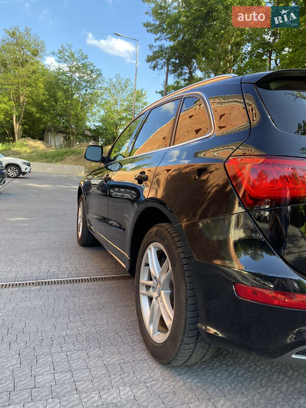 Внедорожник / Кроссовер Audi Q5 2013 в Львове