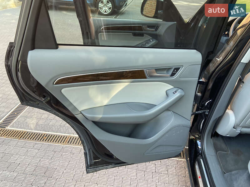 Внедорожник / Кроссовер Audi Q5 2013 в Львове