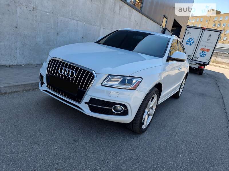 Внедорожник / Кроссовер Audi Q5 2015 в Киеве