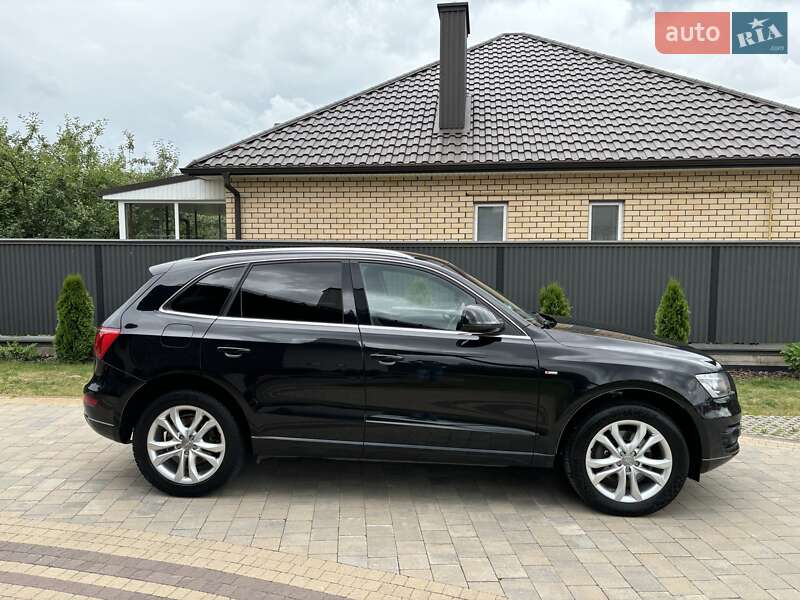 Внедорожник / Кроссовер Audi Q5 2010 в Ковеле