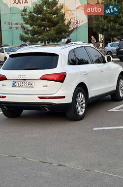Внедорожник / Кроссовер Audi Q5 2015 в 