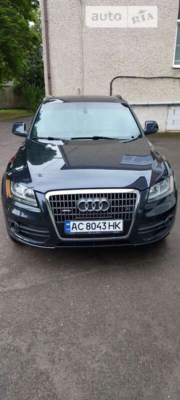 Внедорожник / Кроссовер Audi Q5 2011 в Владимир-Волынском