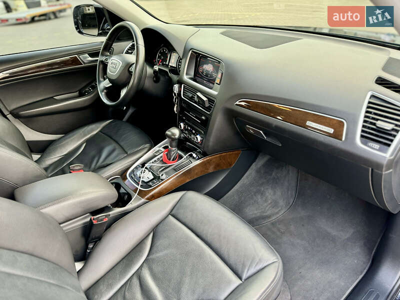 Внедорожник / Кроссовер Audi Q5 2015 в Ровно фото 39 Внедорожник / Кроссовер Audi Q5 2015 в Ровно