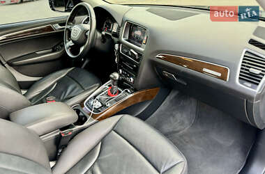 Внедорожник / Кроссовер Audi Q5 2015 в 