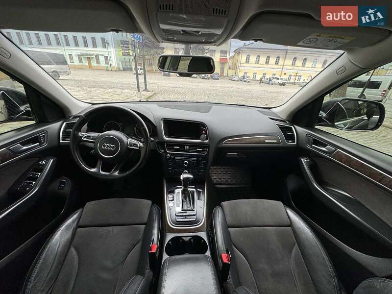 Внедорожник / Кроссовер Audi Q5 2016 в Каменец-Подольском