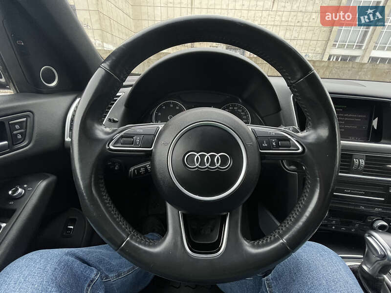 Внедорожник / Кроссовер Audi Q5 2016 в Харькове