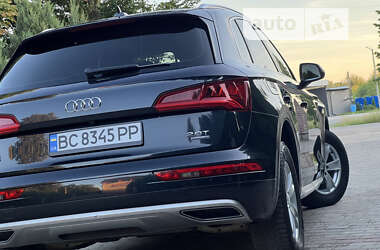 Позашляховик / Кросовер Audi Q5 2017 в Самборі