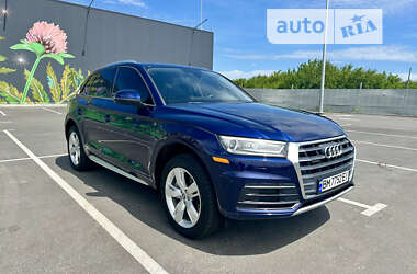 Позашляховик / Кросовер Audi Q5 2016 в Києві