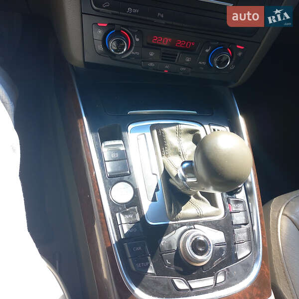 Внедорожник / Кроссовер Audi Q5 2011 в Запорожье