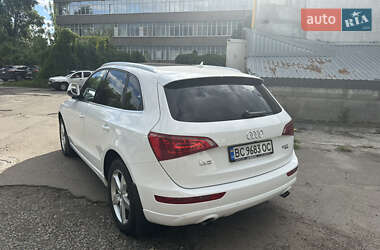 Внедорожник / Кроссовер Audi Q5 2011 в 